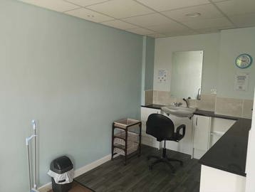 Major Cooper Court Hair Salon
