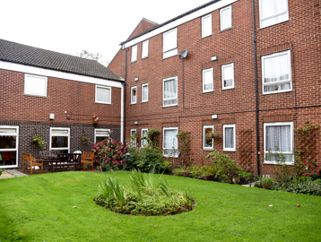H21 Herbert Buzzard Court 28