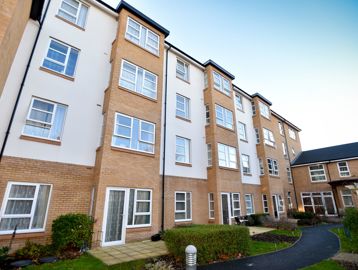 Caroline Square 9