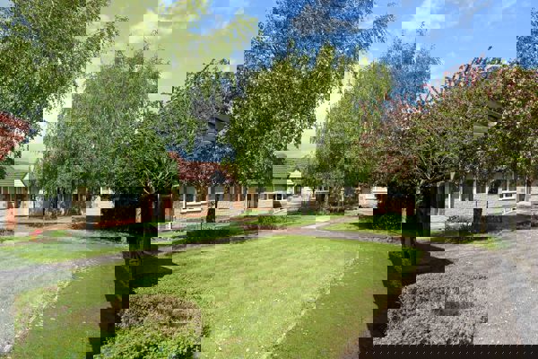 Bugle Court 002