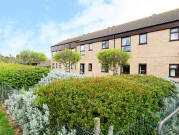 Swain Court 011