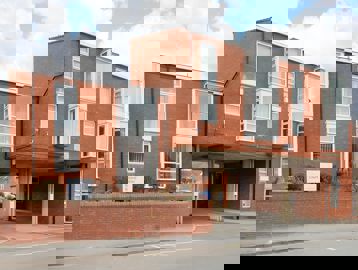 Roland Rutter Court 04