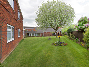 2202 Brough Court 006