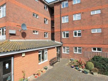 2433 Irene Astor Court 004