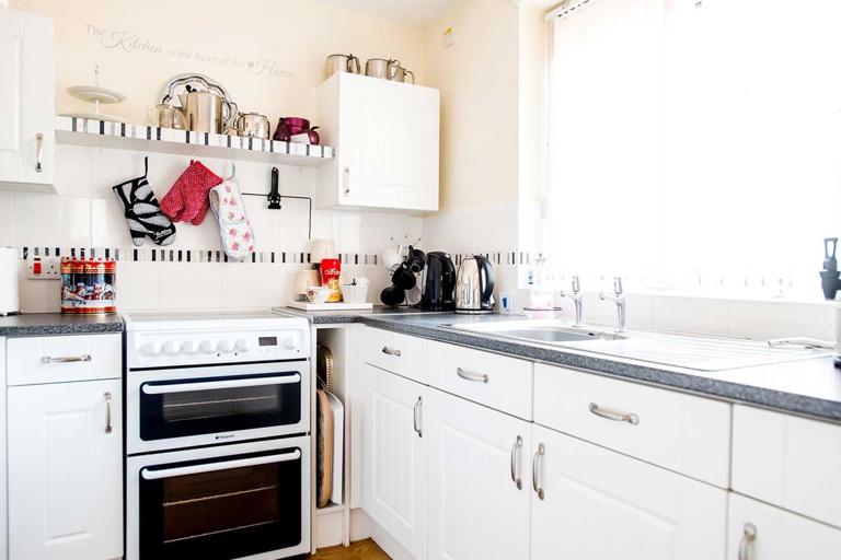 Henry Vernone Court Communal Kitchen