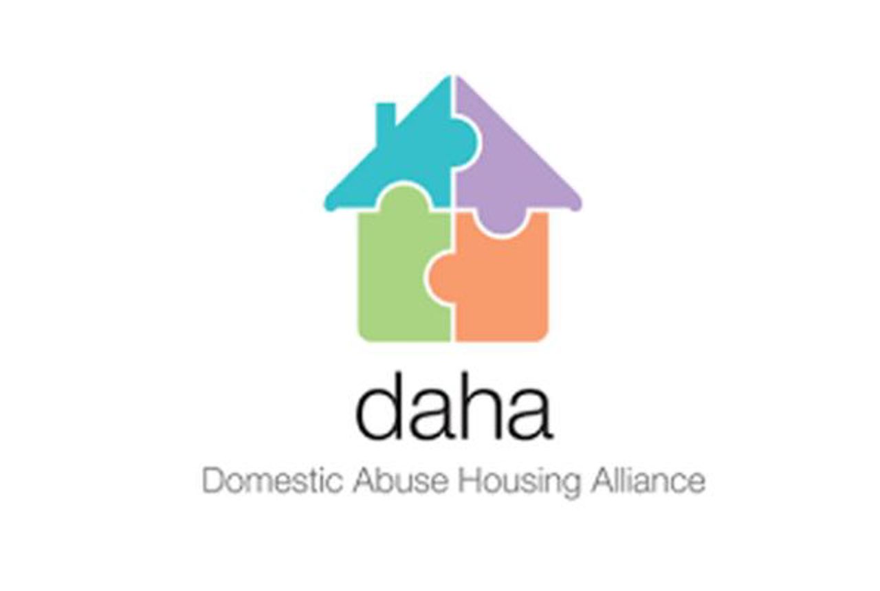 Daha LOGO
