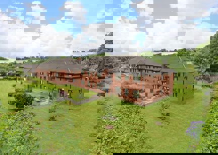 2524 Riddiough Court 002