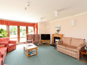 3926 Oak House 010