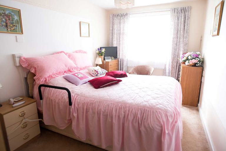 Lord Cromwell Court Double Bedroom