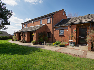3505 Guy Thornycroft Court 003