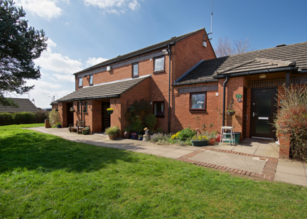 3505 Guy Thornycroft Court 003