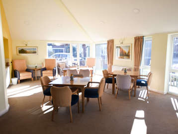 William Roberts Court Dining Area
