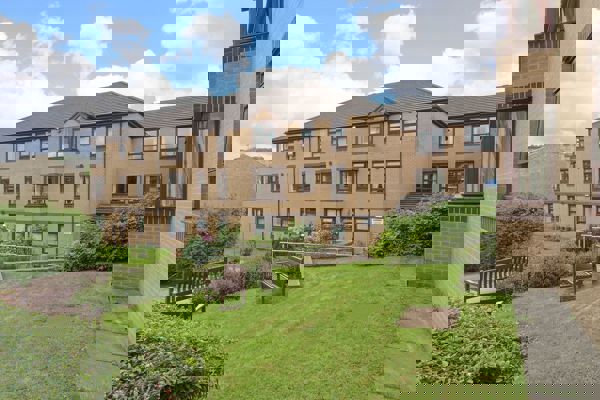 4513 Merlin Court 006