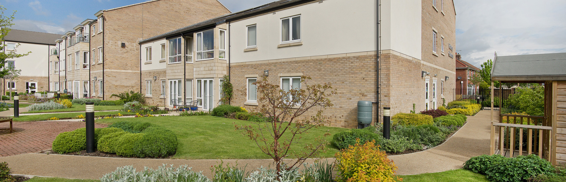3702 Rokeby Gardens 010