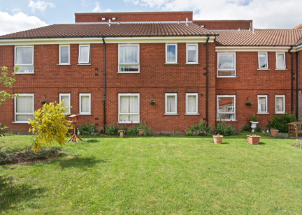 3305 George Shooter Court 001