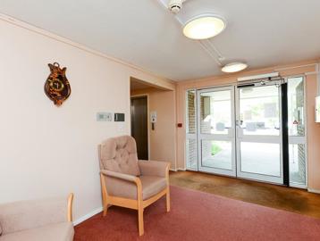Charles Miller Court 007