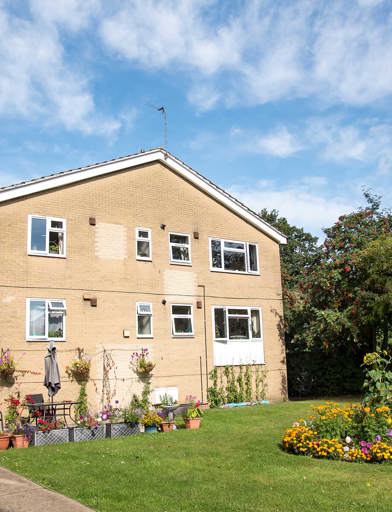 Welby Everard Court Outdoor 