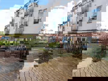 Maple Court 7