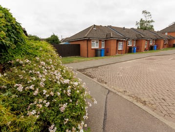 The bungalows at Beccles Court