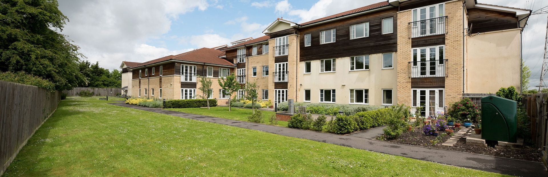 Diamond Court 5