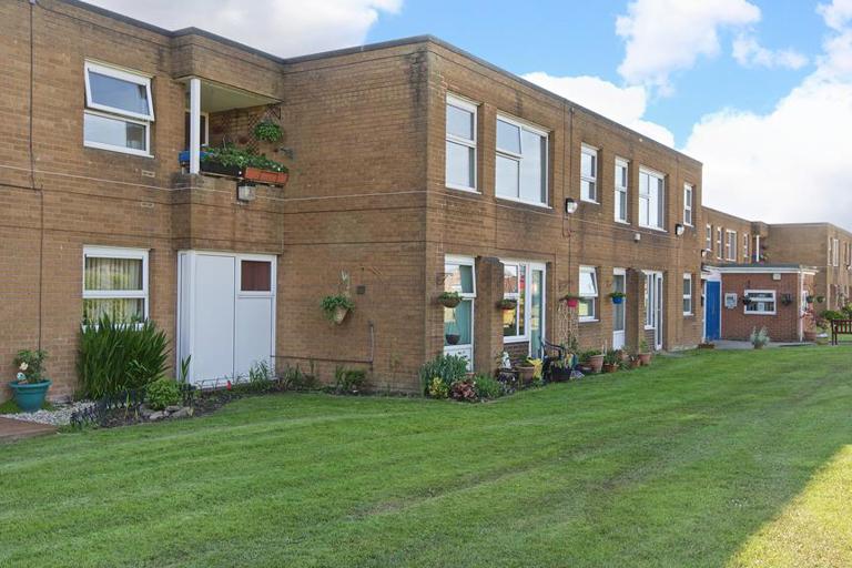 Hargreaves Court Pr2 04