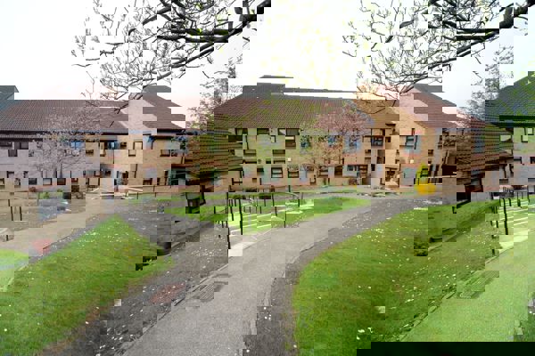 Walton Court