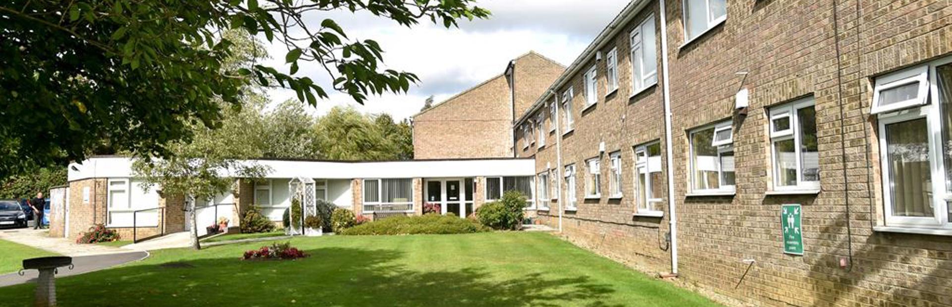 Avon Court 1