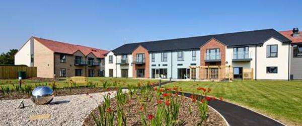 002 Sf Filey Fields Court Open Day