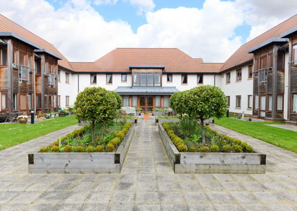 Mere View Court 1