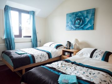 Saddle Court 10