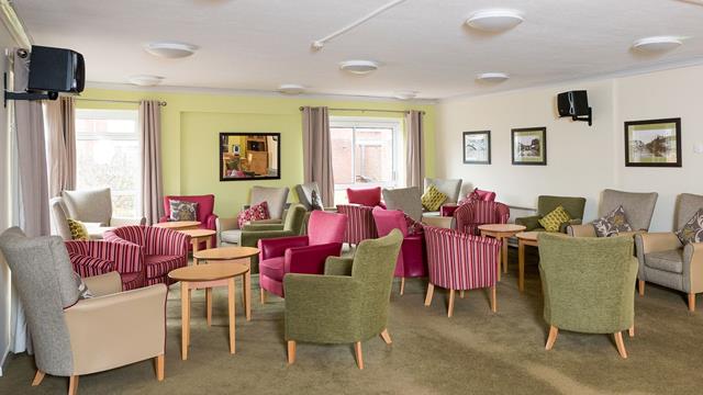 Latham Court 011