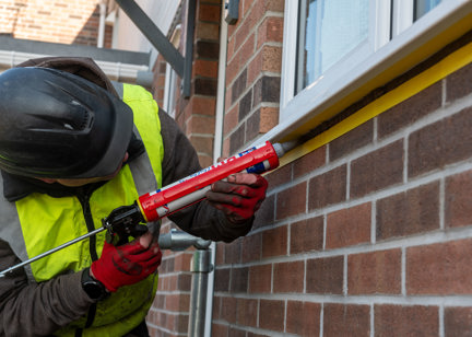 Repairs silicone being applied to a window