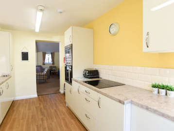 William Roberts Court Kitchen
