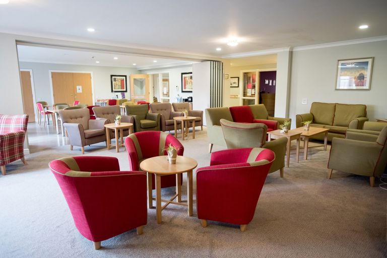 Willow Bank 24