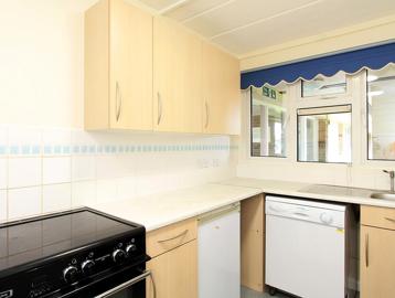2404 Dennis Cadman House 006