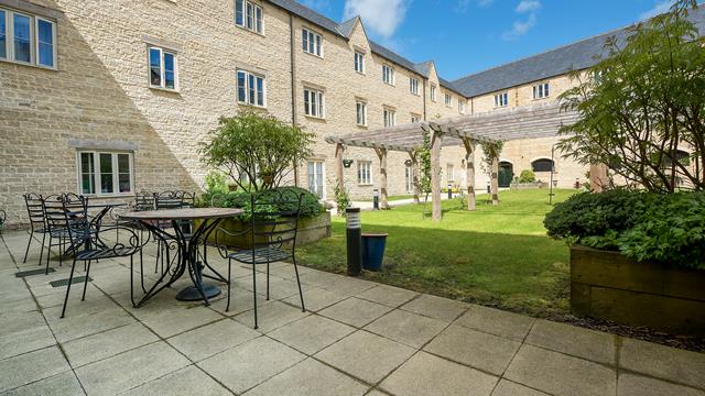 1608 Mulberry Court 004