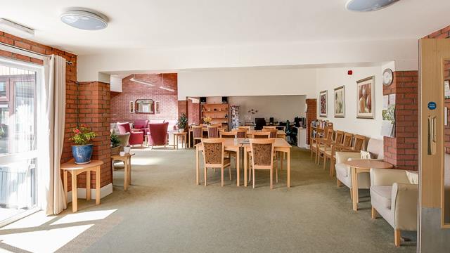John James Court 020