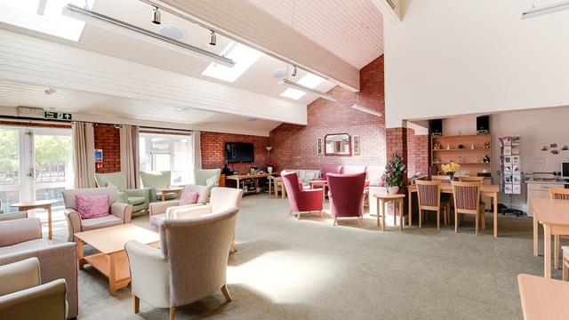 0106 John James Court 005