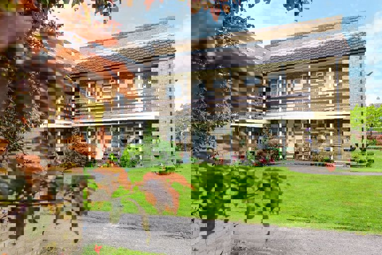 Skeels Court 005