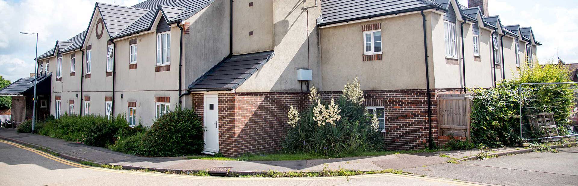Roadside vide of some of the properties at Banks Court