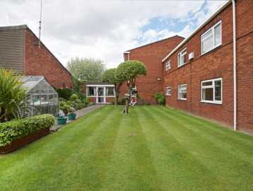 2202 Brough Court 004