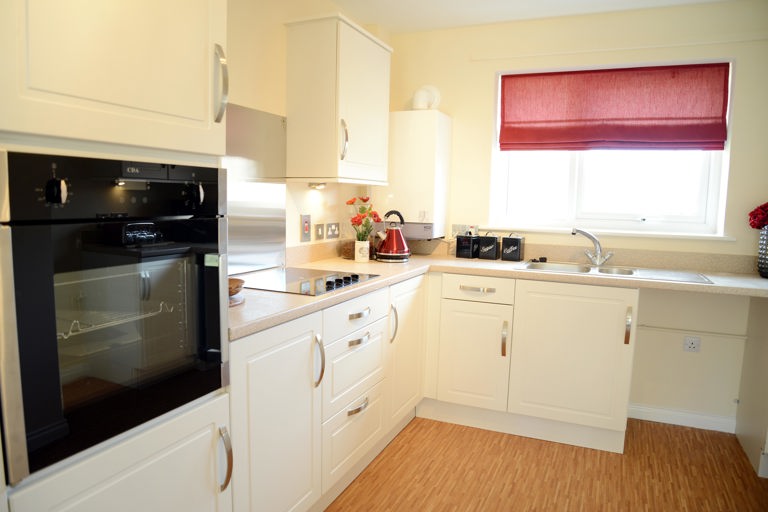 Keelboat Lodge 4