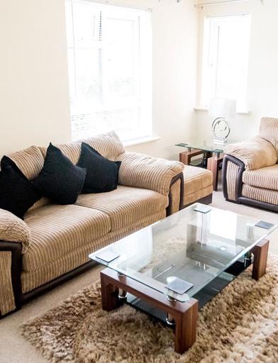 Dennis Sneezum Court Apartment Living Room 