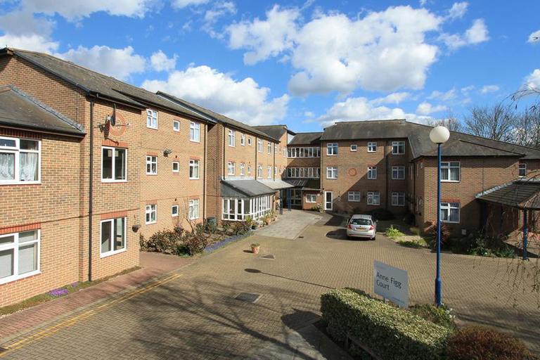 2439 Anne Figg Court 002