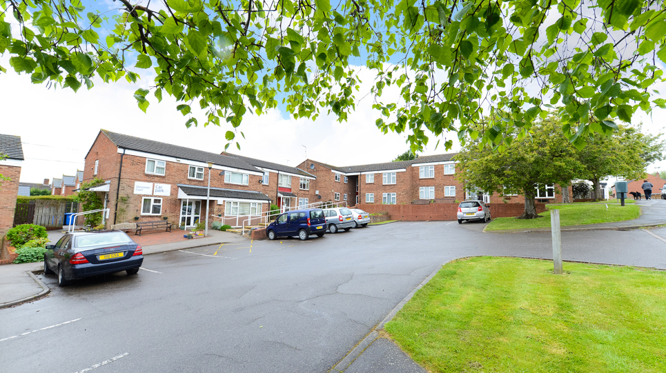 Gloucester Court 001