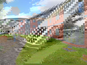 Applegarth Court 009