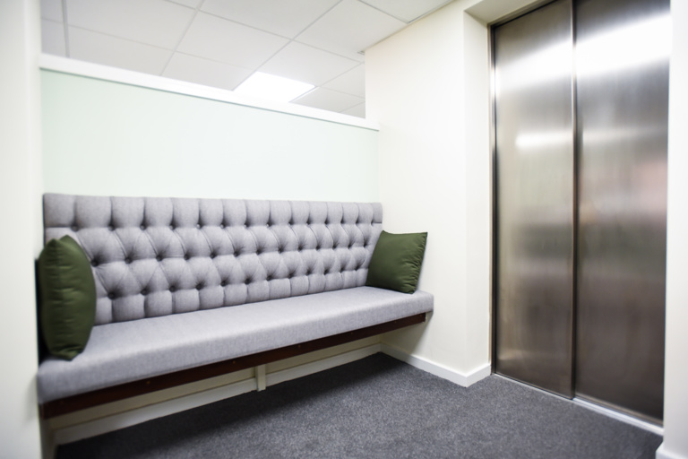 H21 Sarl Williams Court 41