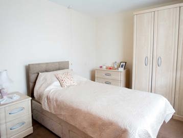 Kenneth Gamble Court Single Bedroom