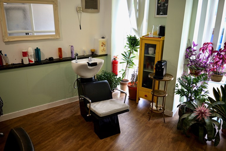Salon at Cheviot Gardens