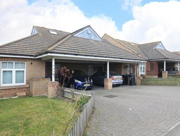 2401 Ralph Grimshaw Court 002